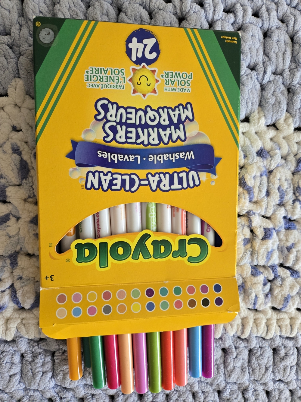 Markers & Assorted Colorful Pens Set - Picture 5 of 6
